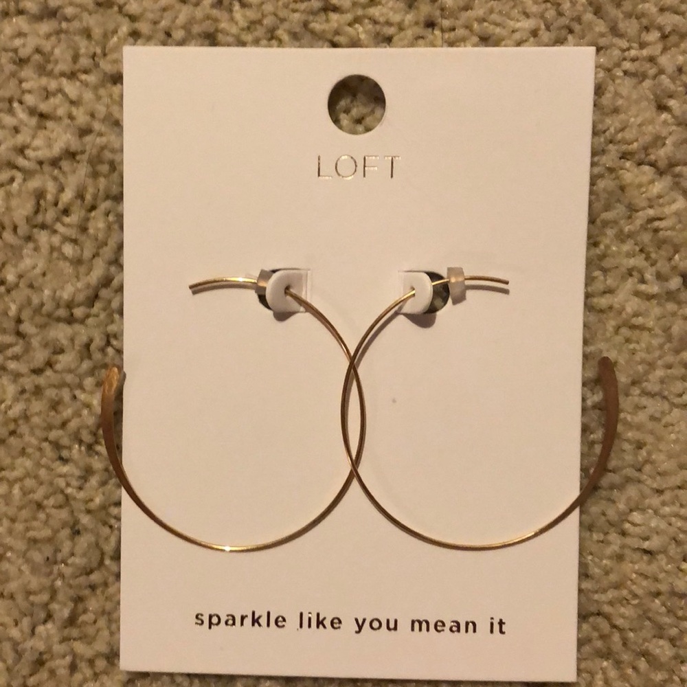 NWT Loft gold hoop earrings